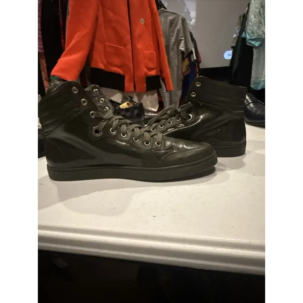 Gucci high-top sneakers Size 9 Men’s